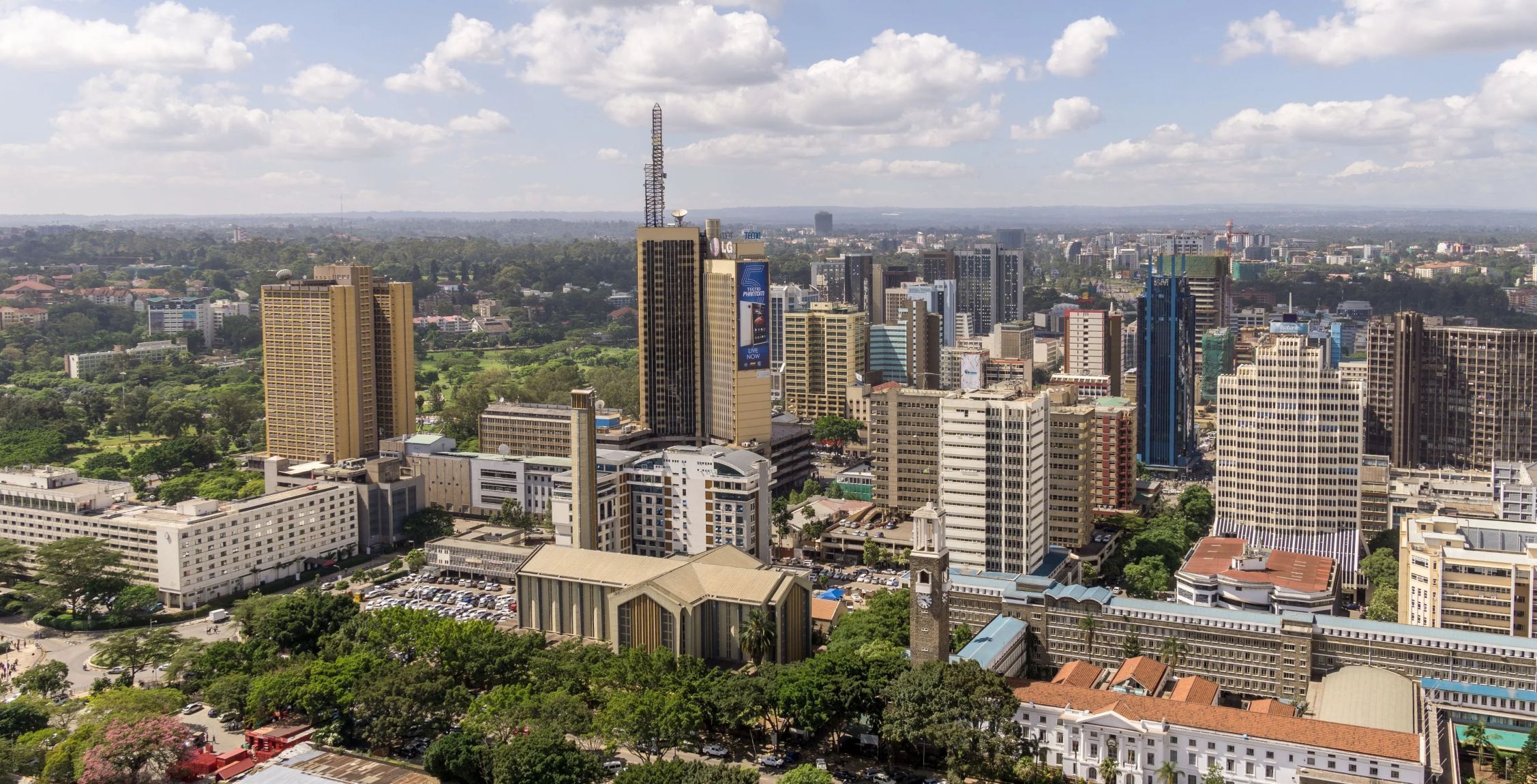 Fahrt vom Masai Mara Nationalreservat nach Nairobi